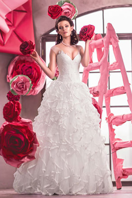 Свадебное платье со скидкой до 70%, свадебный аутлет